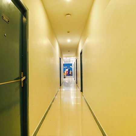 Fabexpress Silver Palace Chennai Exterior photo
